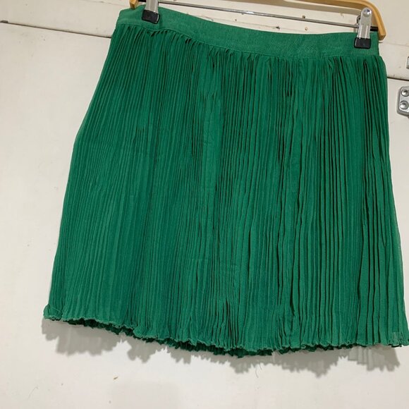 CLUB MONACO SHEER CRINKLED SKIRTS SIZE 4 - Picture 6 of 8